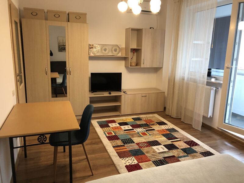 Lujerului, Militari,